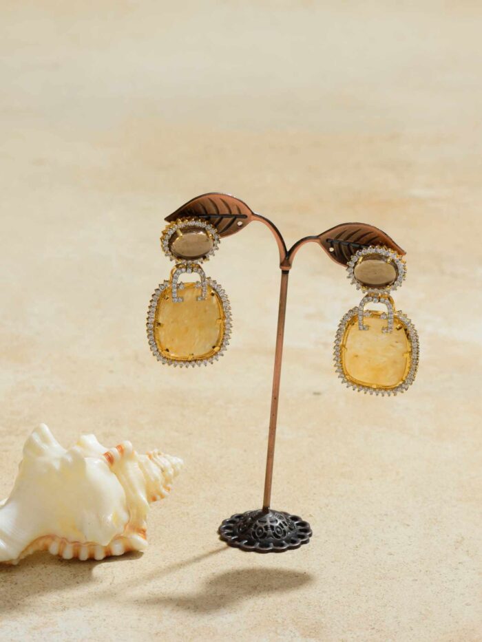 Amaya Earrings: Exquisite handcrafted jewelry combining timeless elegance with contemporary design.